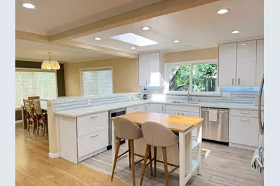 638 Rand St, San Mateo, CA 94401 - Photo 8