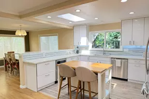 638 Rand St, San Mateo, CA 94401 - Photo 8