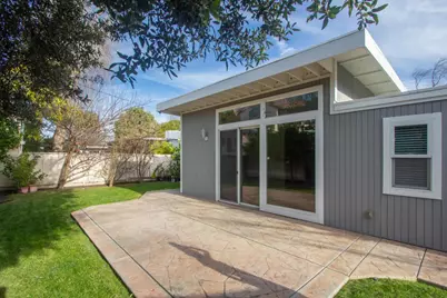 827 Richardson Ct, Palo Alto, CA 94303 - Photo 4