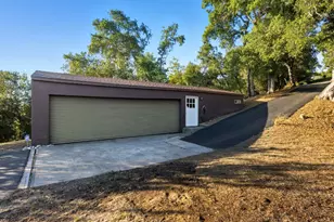 22721 Oak Flat Rd, Los Gatos, CA 95033 - Photo 22