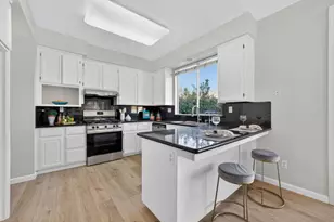 2955 Vineyard Park Dr, San Jose, CA 95148 - Photo 14