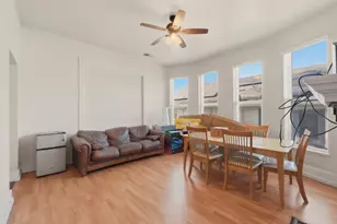 1090 S 7th St, San Jose, CA 95112 - Photo 6