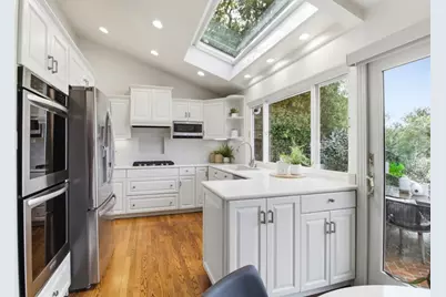 1912 Los Altos Dr, San Mateo, CA 94402 - Photo 18