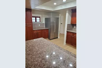 3399 Burgundy Dr, San Jose, CA 95132 - Photo 6