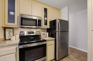 1750 Halford Ave 215, Santa Clara, CA 95051 - Photo 6