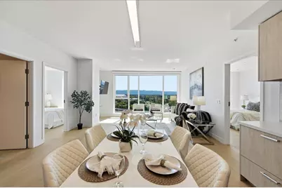 188 W St James Street 11204, San Jose, CA 95110 - Photo 2
