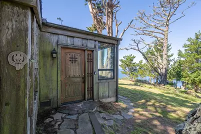 36260 Highway 1, Monterey, CA 93940 - Photo 14