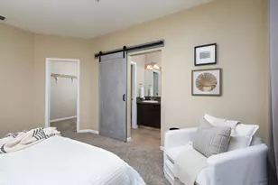 2037 E Christensen Dr, Fresno, CA 93730 - Photo 32