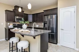 2037 E Christensen Dr, Fresno, CA 93730 - Photo 22