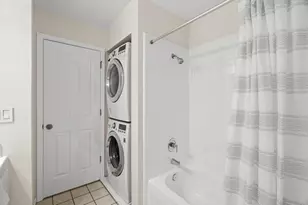 430 Jacobs Ct, Palo Alto, CA 94306 - Photo 16