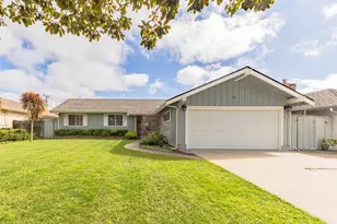 30 Santa Monica Ct, Salinas, CA 93901 - Photo 1