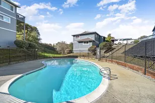 2332 D St, Hayward, CA 94541 - Photo 16