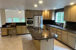 16220 Greenwood Rd, Monte Sereno, CA 95030 - Photo 6