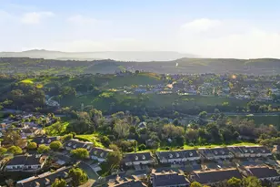 2064 Folle Blanche Dr, San Jose, CA 95135 - Photo 30