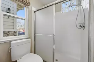 2064 Folle Blanche Dr, San Jose, CA 95135 - Photo 16