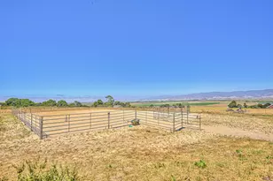 844 River Rd, Salinas, CA 93908 - Photo 22