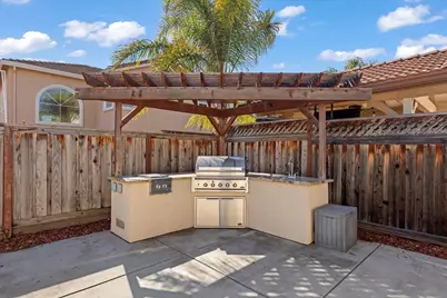 1510 Cielo Vista Ln, Gilroy, CA 95020 - Photo 30