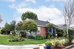 162 W Rosemary St, San Jose, CA 95110 - Photo 2