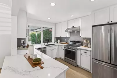 3957 Martin Dr, San Mateo, CA 94403 - Photo 8