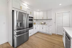 2108 Carmelita Ave, Burlingame, CA 94010 - Photo 30