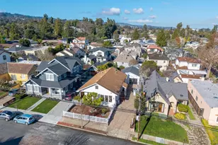 2108 Carmelita Ave, Burlingame, CA 94010 - Photo 64