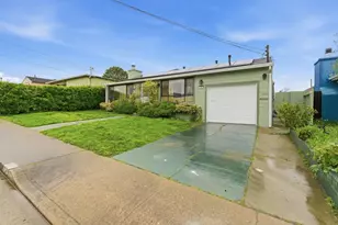 14 Bradford Dr, South San Francisco, CA 94080 - Photo 2