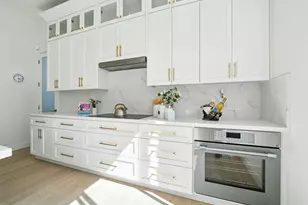 2004 Cherrystone Dr, San Jose, CA 95128 - Photo 12