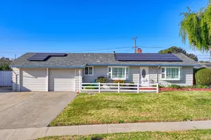 207 Encinada Dr, Salinas, CA 93901 - Photo 1