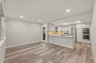 621 Charmain Cir, Mountain View, CA 94041 - Photo 10