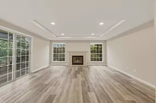 621 Charmain Cir, Mountain View, CA 94041 - Photo 6