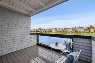 18 Cape Hatteras Ct, Redwood City, CA 94065 - Photo 8