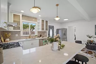 14240 Rose Dr, San Leandro, CA 94578 - Photo 6