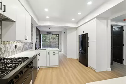 4728 Park Encino Ln 318, Encino, CA 91436 - Photo 20