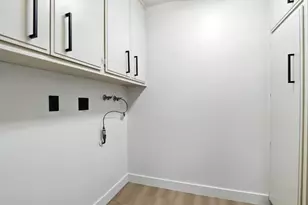 4728 Park Encino Ln 318, Encino, CA 91436 - Photo 30