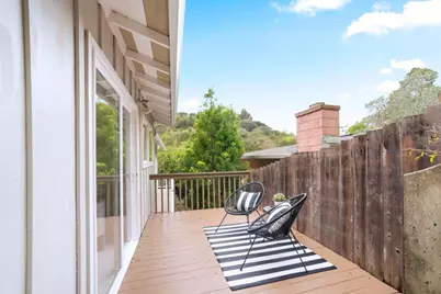 3224 E Laurel Creek Rd, Belmont, CA 94002 - Photo 14