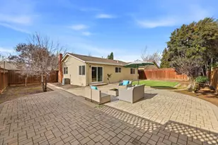 204 Vineyard Dr, San Jose, CA 95119 - Photo 24