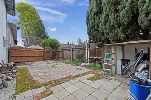545 Hampshire Ave, Redwood City, CA 94063 - Photo 16