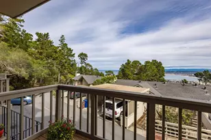 70 Forest Ridge Rd 30, Monterey, CA 93940 - Photo 8