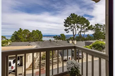 70 Forest Ridge Rd 30, Monterey, CA 93940 - Photo 10