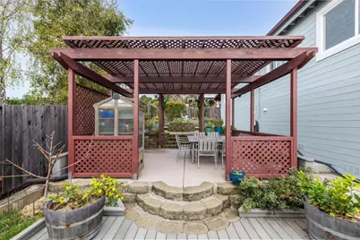261 Coral Reef Ave, El Granada, CA 94018 - Photo 44