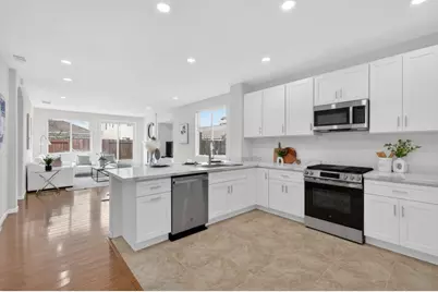 3119 Tintorera Way, Sacramento, CA 95833 - Photo 10