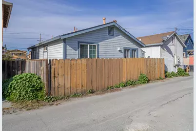 140 E Riverside Dr, Watsonville, CA 95076 - Photo 22