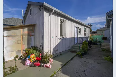 140 E Riverside Dr, Watsonville, CA 95076 - Photo 20