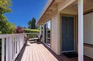 515 Corcoran Ave B, Santa Cruz, CA 95062 - Photo 4