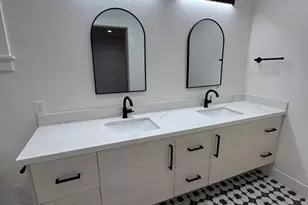 37029 Olive St, Newark, CA 94560 - Photo 12