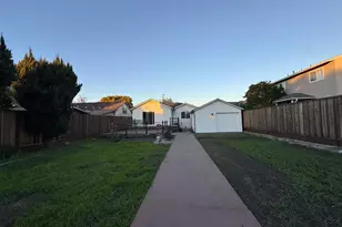 37029 Olive St, Newark, CA 94560 - Photo 32