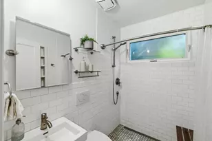 884 N 15th St, San Jose, CA 95112 - Photo 18