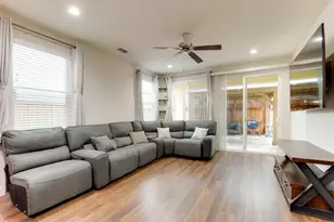 542 Cadiz Dr, Hollister, CA 95023 - Photo 14