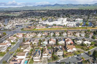 740 Hillock, Hollister, CA 95023 - Photo 50