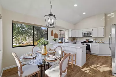 7527 Morevern Cir, San Jose, CA 95135 - Photo 8